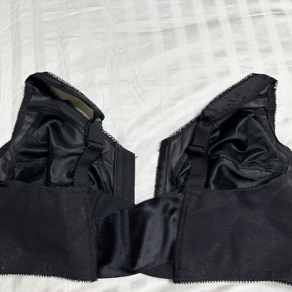 Playtex 18 Hour Bra 44D Wireless Black Front Close 4695 Back Support Minimizer - Picture 8 of 15